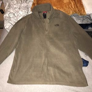 Men’s Northface Fleece Quarter Zip Jacket